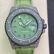 GMT - MASTER II CARBON CASE KHAKI DIAL