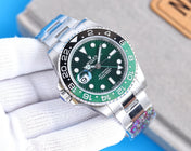 GMT-MASTER II CUSTOM GREEN BLACK BEZEL GREEN DIAL OYSTER BRACELET