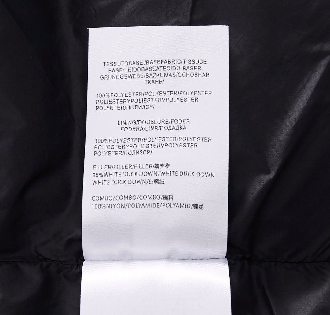 MONCLER 25S LONG PUFFER JACKET 279