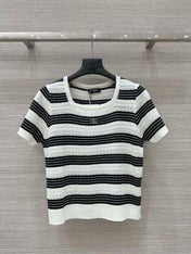 CC 25 T- shirt Two Colors Cashmere