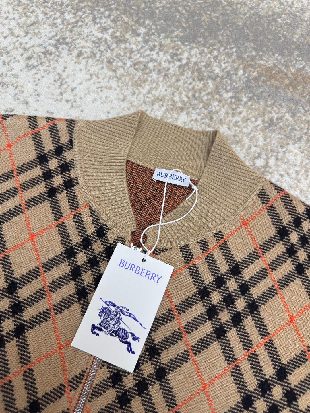 BURBERRY 26S JACKET 428