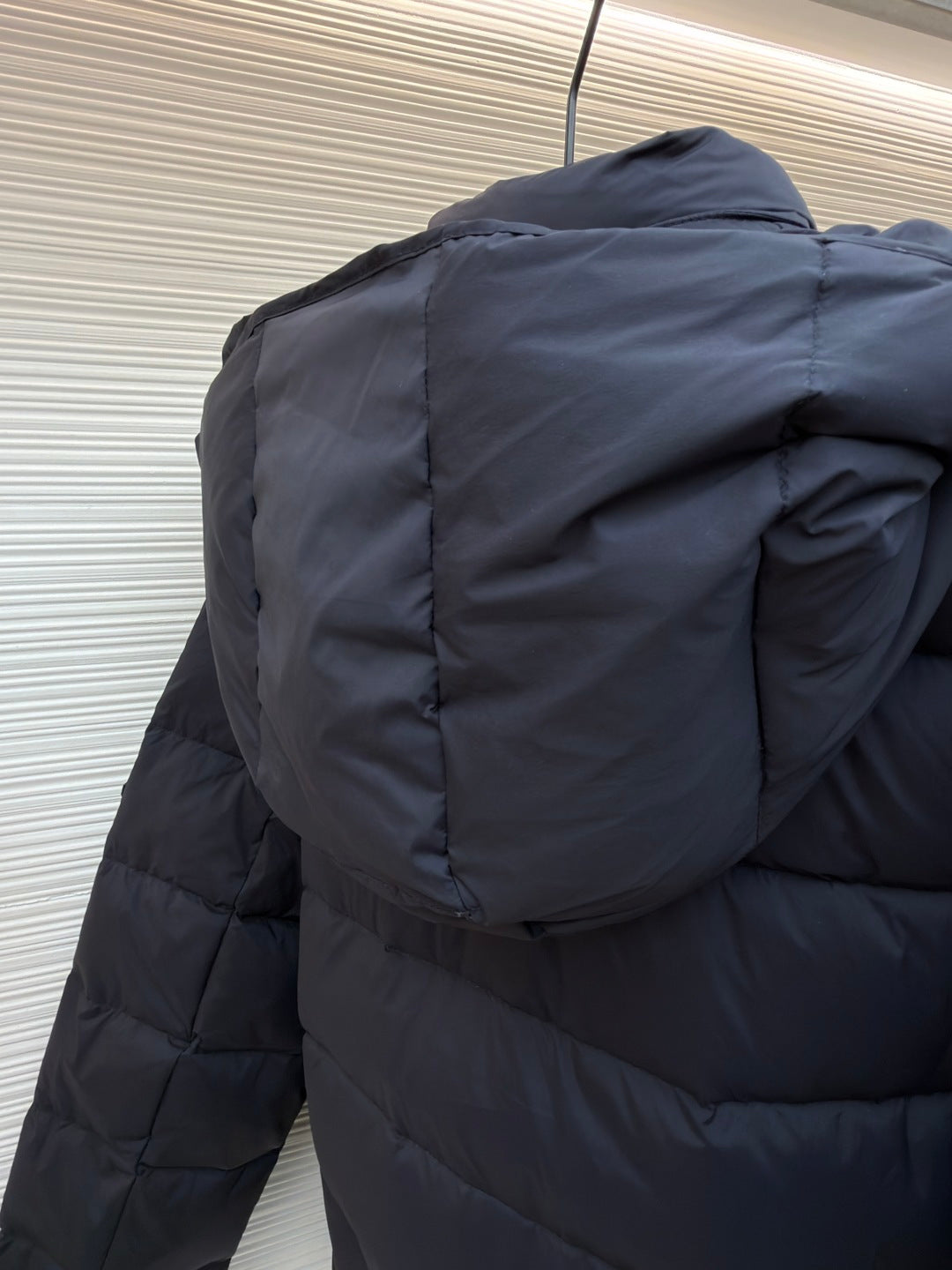 MONCLER 25S DOWN JACKET WITH DETACHABLE HOOD 251