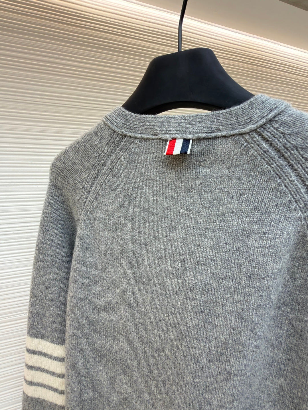 THOM 26S CARDIGAN 697350