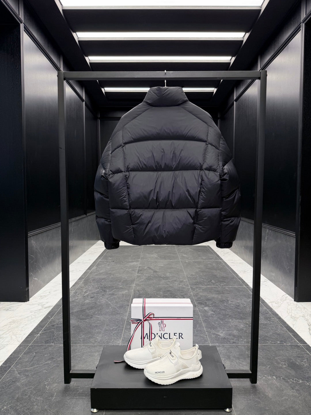 MONCLER 25S LUXURY DOWN JACKET 285