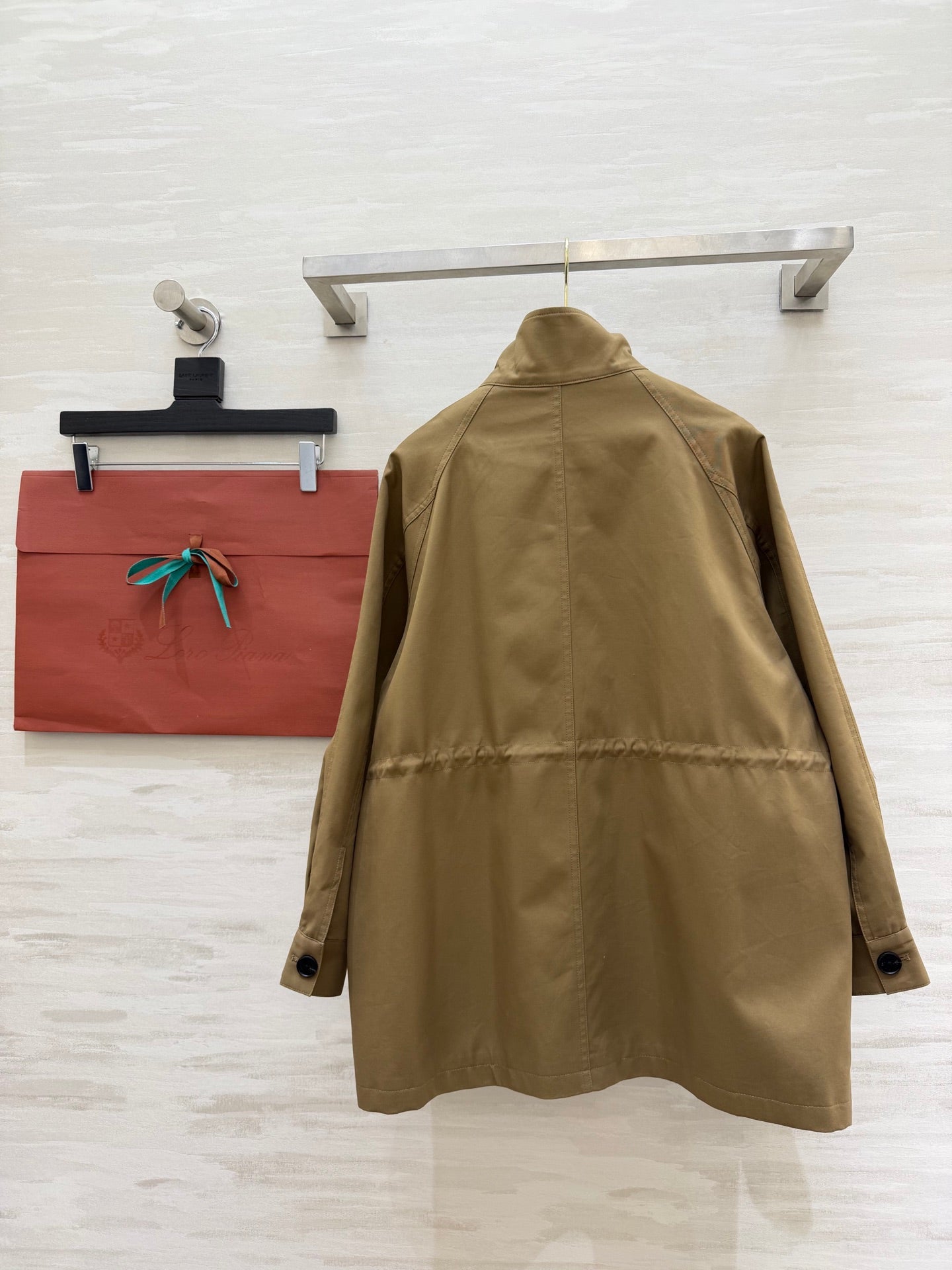 LORO PIANA 26S LONG COAT 750