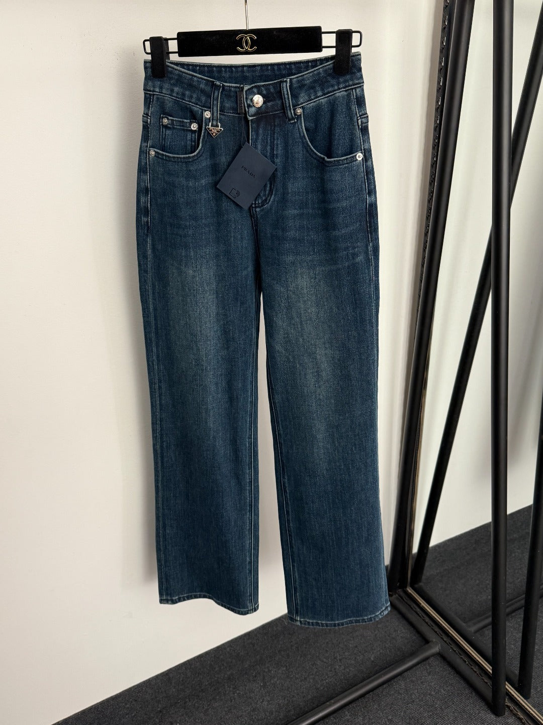PRADA 26S STRAIGHT JEANS 585