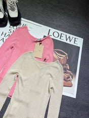 MIUMIU KNIT SWEATER STYLE 543